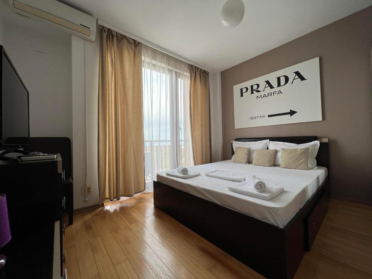 Bari Luxury Residence Mamaia Buitenkant foto